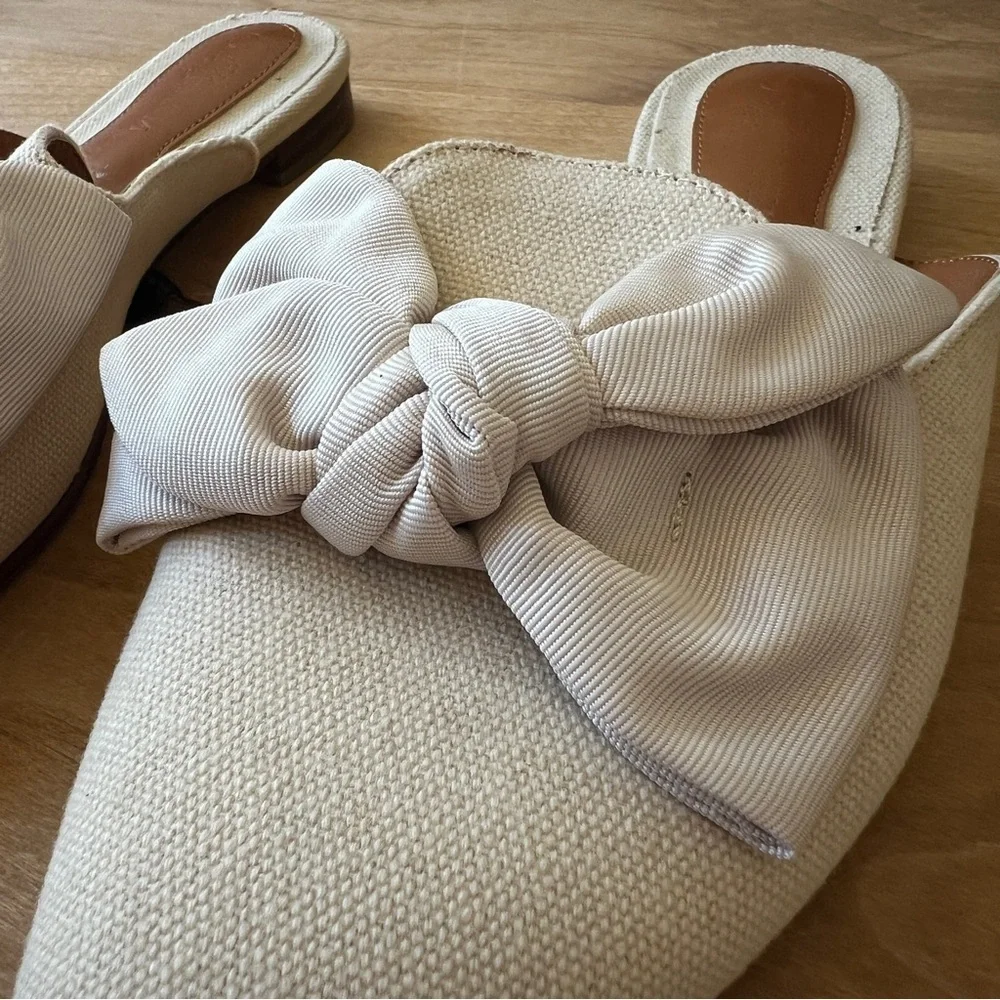 SOLD RILISTA MULES SLIP ON POINTED TOE LARGE BOW LIGHT KHAKI FABRIC UPPER 9 - Picture 4 of 10